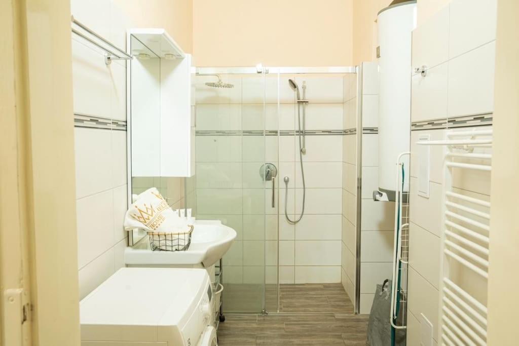 Cozy Flat By Wenceslas Square! Praga Zewnętrze zdjęcie